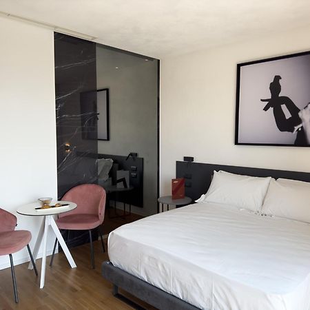 Mon Luxury Rooms Spa Nicolosi Exterior foto