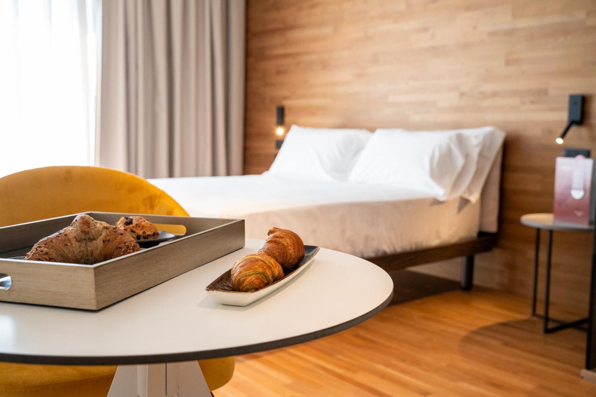 Mon Luxury Rooms Spa Nicolosi Exterior foto