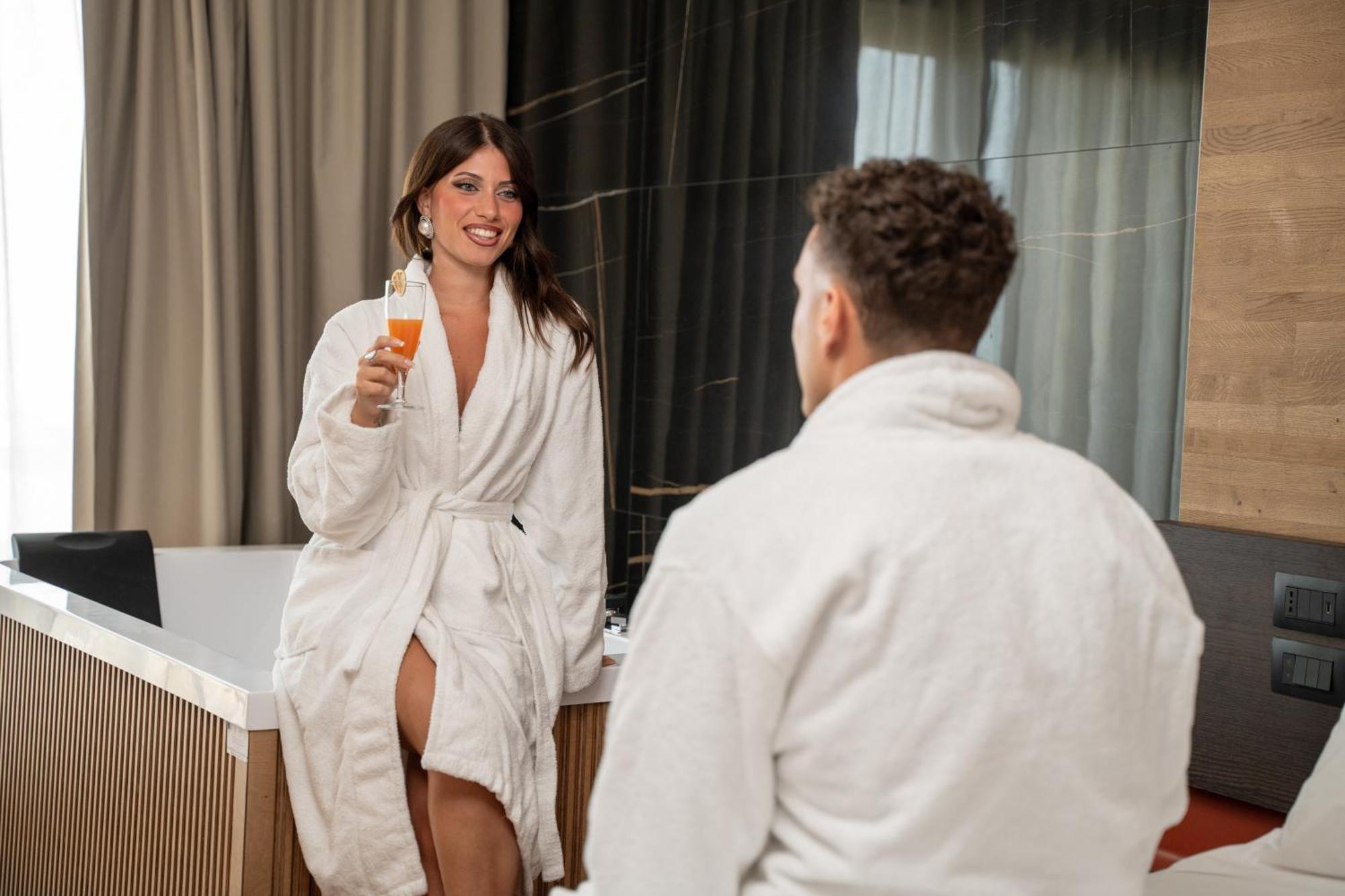 Mon Luxury Rooms Spa Nicolosi Exterior foto