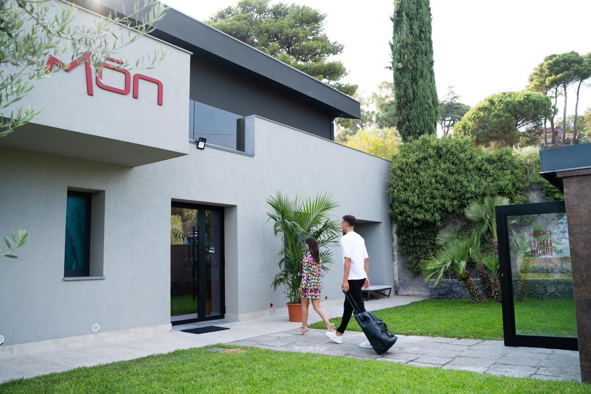 Mon Luxury Rooms Spa Nicolosi Exterior foto